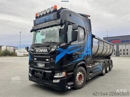 Scania R650 Tridem Hooklift Truck – Equipped for Snow Plo