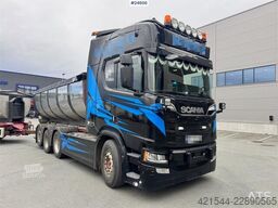 Scania R650 Tridem Hooklift Truck – Equipped for Snow Plo