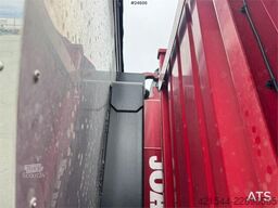 Scania R650 Tridem Hooklift Truck – Equipped for Snow Plo