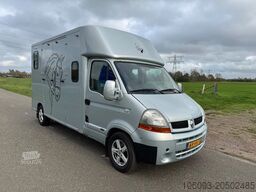 Renault Master Theault horsetruck Dubbele cabine.