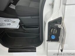 Volkswagen T6.1 Transporter DSG