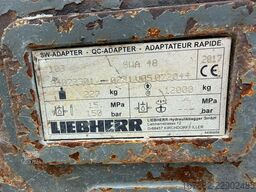 Liebherr A918