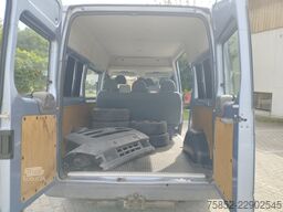 Ford Transit 2,2 TDCi 115T300 6 Sitze