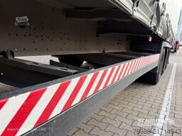 Schmitz Cargobull Curtainsider Mega