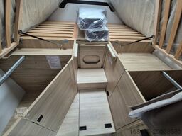 CHAUSSON Teilintegriert Titanium Line 627 Arctic/Hubbett