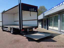 Renault D240 4X2 Bak met deuren 9 Klep 2.000 kg. Black ...