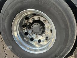 VOLVO FH 500 6x2 Container Pritsche Fassi F455 Kran