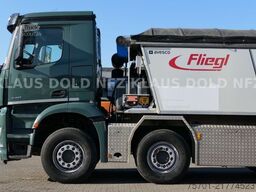 MERCEDES-BENZ Arocs 4451 Fliegl Asphaltmulde mit Schubboden