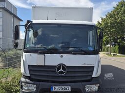 Mercedes-Benz Atego 821