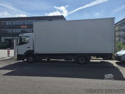 Mercedes-Benz Atego 821