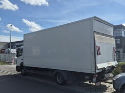 Mercedes-Benz Atego 821