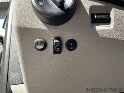 VW Transporter 2.0 TDI L2H1 DC Euro 6 Hiab 013T La...