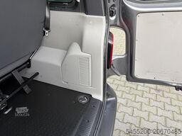 VW Transporter Kombi 2.0 TDI DSG Automaat 140pk BT...
