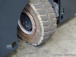 Combilift C4000ET - TRIPLEX