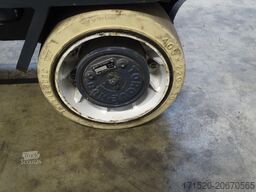 Combilift C4000ET - TRIPLEX