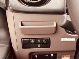 FUSO Canter 7 C 18 mit Abrollkipper HIAB