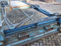 NV Hoistpartner 20 ft container spreader Cap. 35 T