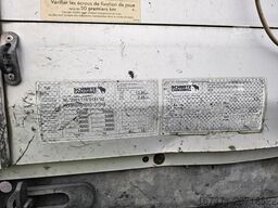 Schmitz Cargobull SCS24/L-1362 E B | NL TRAILER|SAF DISC| LOADING...