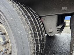 Schmitz Cargobull SCS24/L-1362 E B | NL TRAILER|SAF DISC| LOADING...