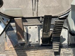 SENNEBOGEN 821 E Material Handling Machine