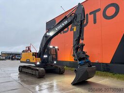 Volvo EC 220 EL ROTOTILT / CENTRAL LUBRICATION / AC /...
