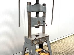 ANHÄNGERWIRTZ GmbH ANHÄNGERWIRTZ GmbH ANHÄNGERWIRTZ GmbH