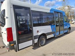 Mercedes-Benz Sprinter 516