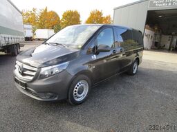 MERCEDES-BENZ Vito 114 CDI Tourer 4x4 *lang+Klima+8-Sitze*