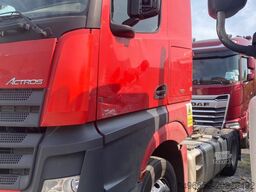 mercedes benz actros 1846