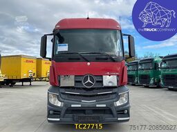 Mercedes-Benz Actros 1942