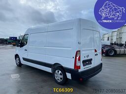 Nissan Interstar 130.35 L2H2