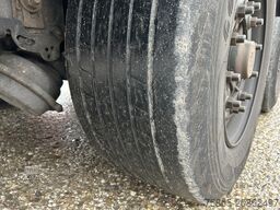 Krone Dry Liner / Box / Loadlift 2000 kg / APK TUV 04-26