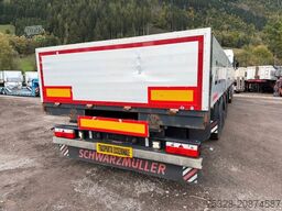 SCHWARZMÜLLER J-Serie 3 Achsen Baustoffpritsche Liftachse