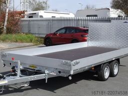 HUMBAUR Autotranporter, Baumaschinentransporter