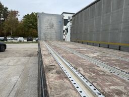 KöGEL OFFENER PLATEAU-AUFLIEGER