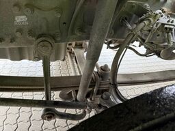 Mercedes-Benz 1824 4x2 Axor Schlachtmüllwagen/Kran