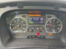 Mercedes-Benz 1824 4x2 Axor Schlachtmüllwagen/Kran