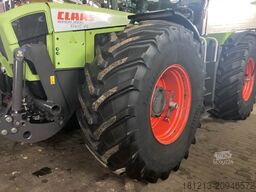 CLAAS Xerion 3800 Trac VC