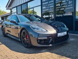 PORSCHE Panamera Sport Turismo GTS - PANO - HUD - PDLS+