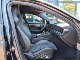 PORSCHE Panamera Sport Turismo GTS - PANO - HUD - PDLS+