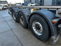 Renders Euro 800 3DFCST / Container Chassis / 45FT / 1x...