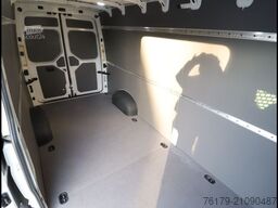 Volkswagen CRAFTER 35 KASTENWAGEN LR HOCH 2.0 TDI FRONTANTRIE