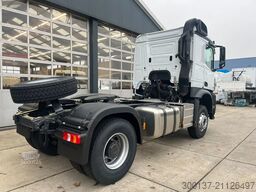 Mercedes-Benz Actros 2045 S 4x2 Tractor Head