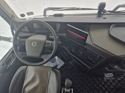 Volvo FH540 Globetrotter / HIAB Loglift F150Z