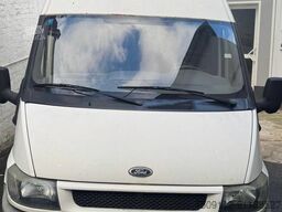 Ford Transit 2.4 TDCi 330M
