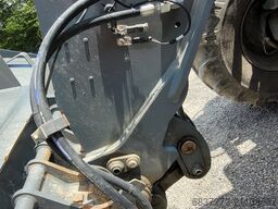 Liebherr T60.9 S Telelader