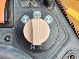 Liebherr T60.9 S Telelader