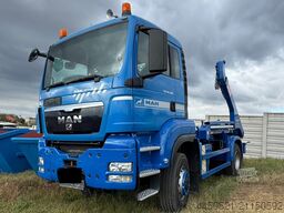 MAN nosič kontajnerov