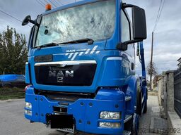 MAN nosič kontajnerov