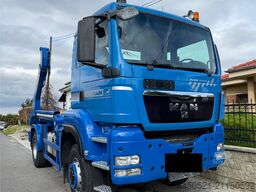 MAN nosič kontajnerov